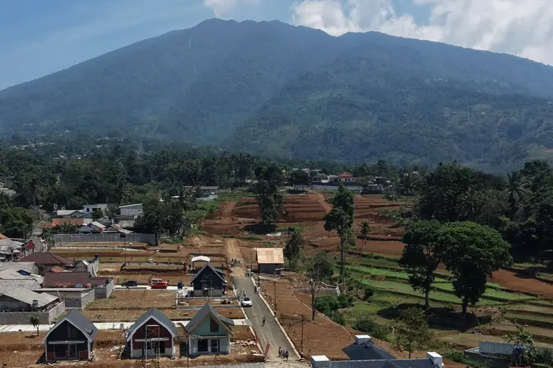 Kavling dan villa di Halimun Salak